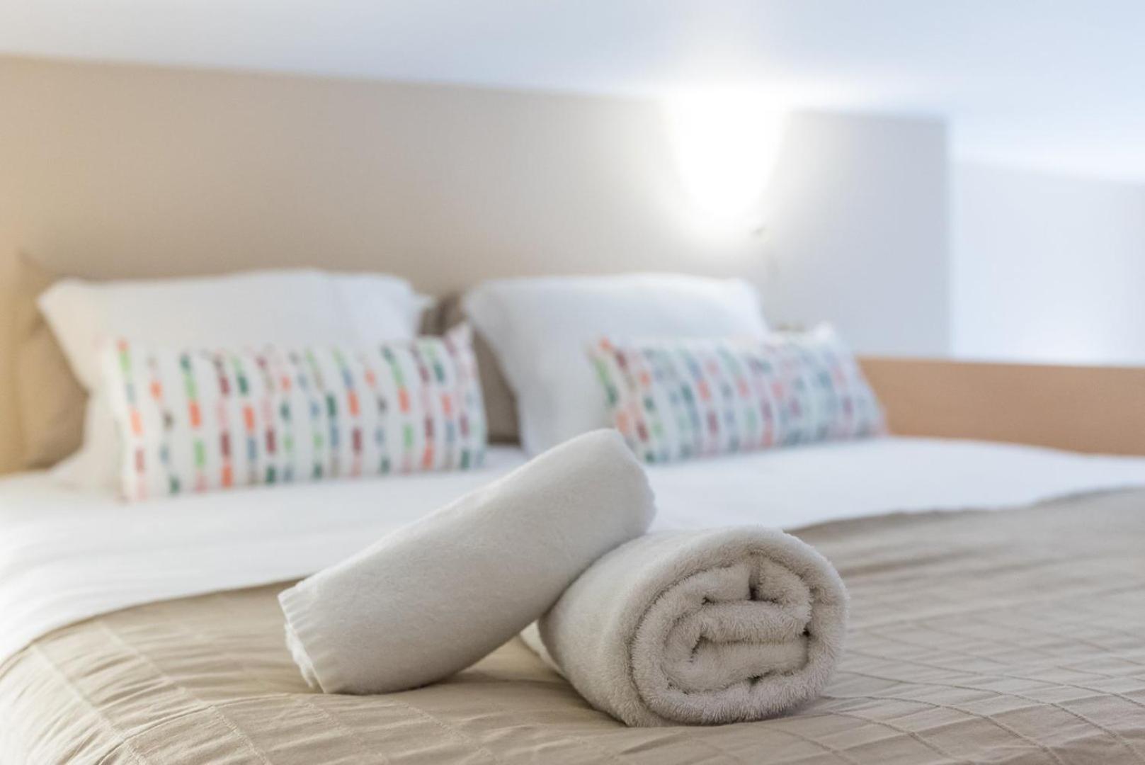 Guestready - Lofted Getaway In Downtown Porto Apartment Bagian luar foto